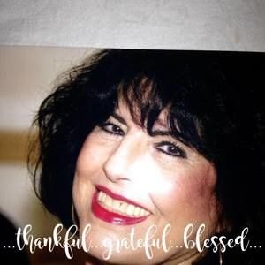 Meet your Posher, Virginia